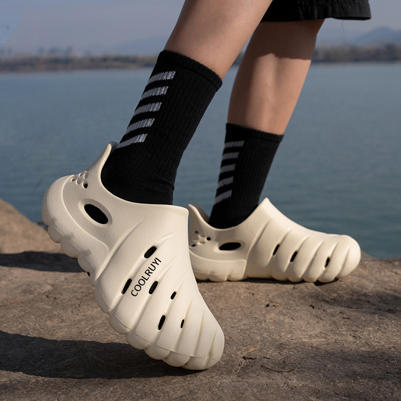 YUYIN Brand Men's Slip-on Shoe - Outdoor Lighting Brands recension och pris